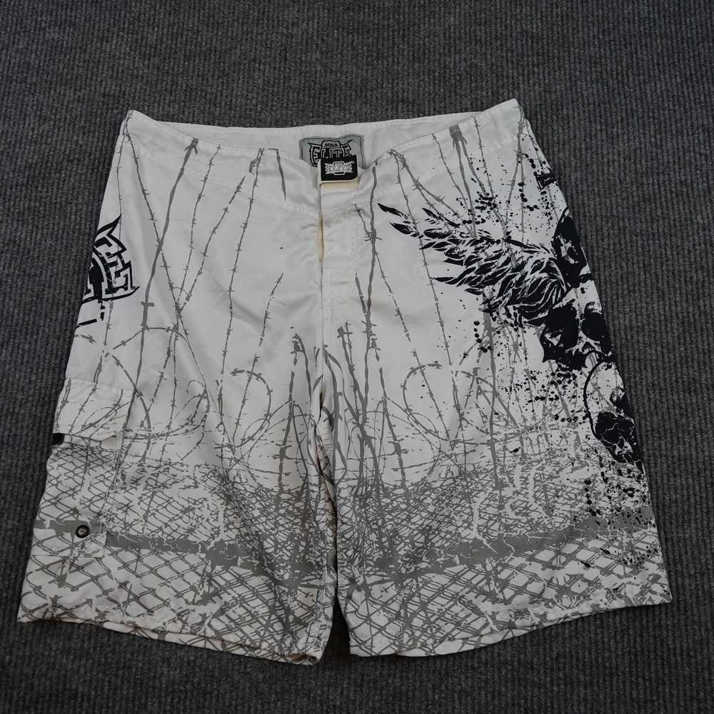 MMA Elite Shorts Mens XL White Skull Graphic Barbed Wire Fight Gym Training